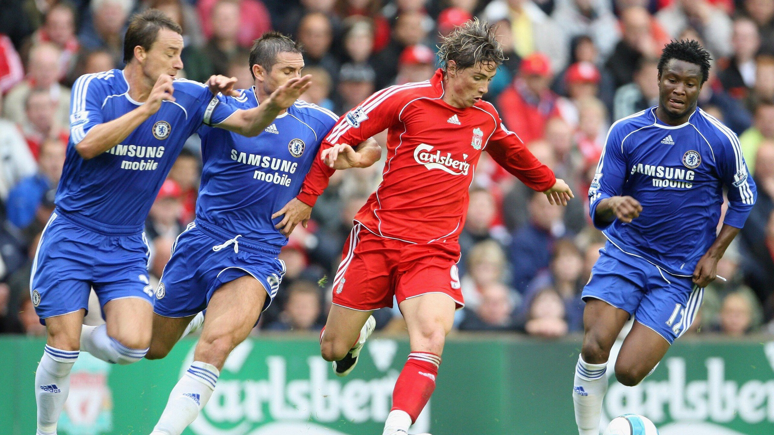 湖人主帅称赞浓眉篮下威慑力十足，湖人队浓眉是谁